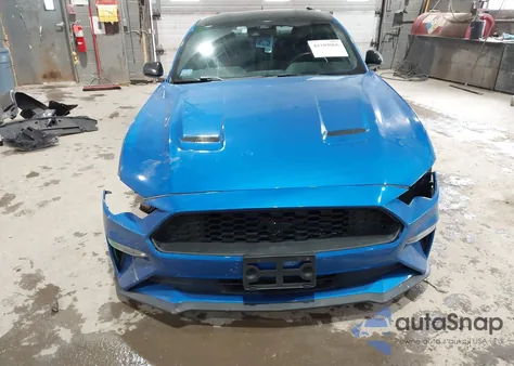 2021 Ford Mustang Ecoboost Fastback z USA, uszkodzony, nr VIN 1FA6P8TH9M5131867
